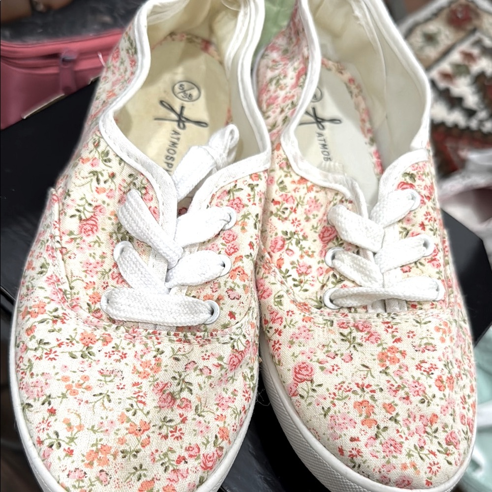 Pink Floral Canvas super light Sneakers